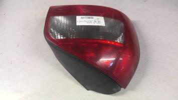 Fanale posteriore principale sinistro (luci)