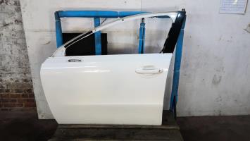 Porte avant gauche