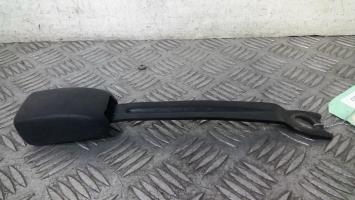 Aggancio cintura sicurezza anteriore destro