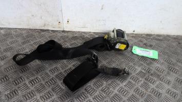 Cinturón de seguridad delantero derecho