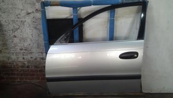 Porte avant gauche