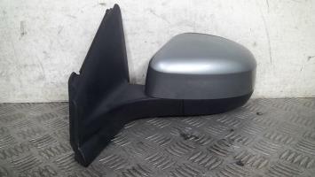 Retrovisor izquierdo