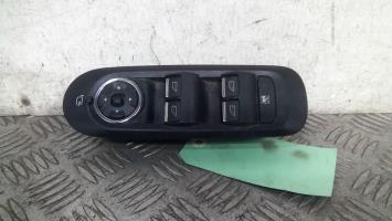 Interruptor de elevalunas delantero izquierdo