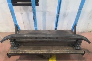 Renfort pare choc avant (traverse)