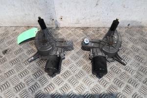 Motore tergicristallo anteriore