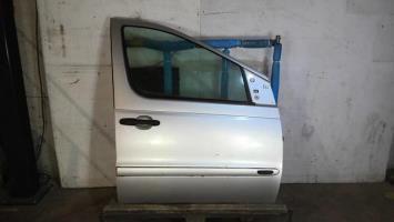 Porte avant droit