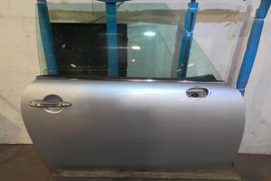 Puerta delantera derecha