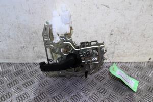 Poignee interieur porte laterale droite