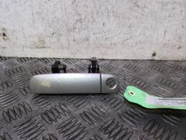 Poignee porte avant gauche