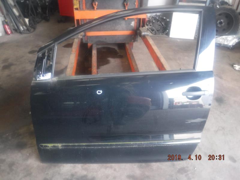 Porte avant gauche