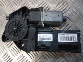 Moteur leve vitre avant gauche