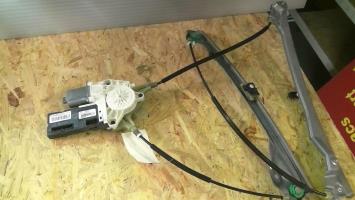 Leve vitre electrique avant droit