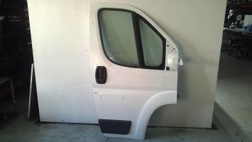 Porte avant droit