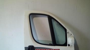 Porte avant droit