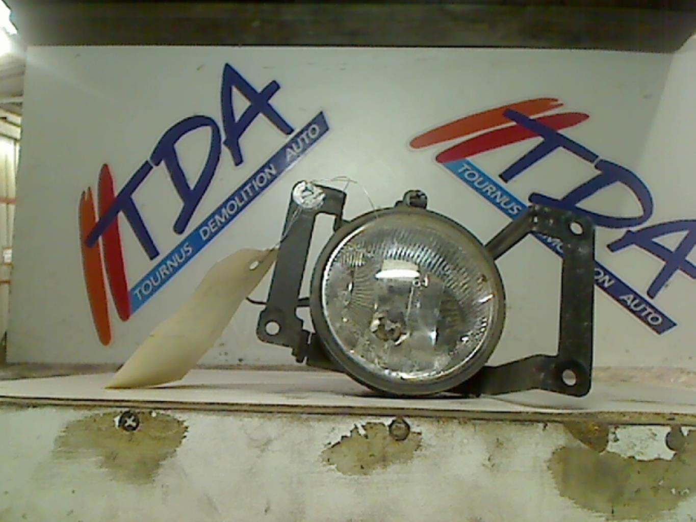 Fendinebbia sinistro (luce)
