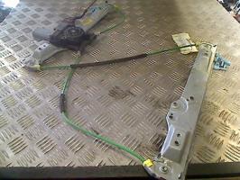 Elevalunas eléctrico delantero izquierdo