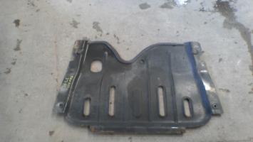 Cache sous moteur