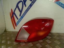 Fanale posteriore principale destro (luci)