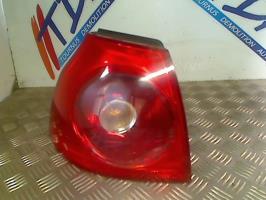 Fanale posteriore principale sinistro (luci)