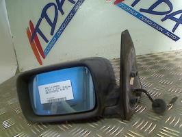 Retrovisor izquierdo