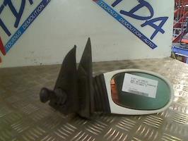 Retrovisor derecho
