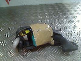 Ceinture avant gauche