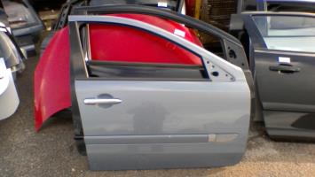 Porte avant droit