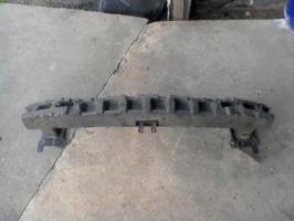 Renfort pare choc avant (traverse)