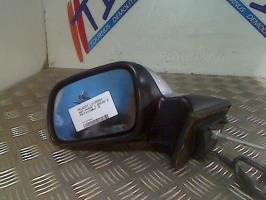 Specchietto retrovisore sinistro
