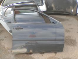 Porte avant droit
