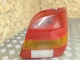 Fanale posteriore principale destro (luci)