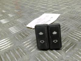 Interruttore lavacristalli anteriore sinistro