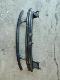 Renfort pare choc avant (traverse)