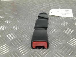 Attache ceinture arriere gauche
