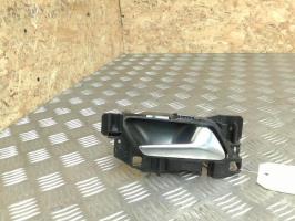 Poignee interieur arriere droit