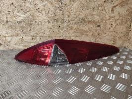 Fanale posteriore principale sinistro (luci)