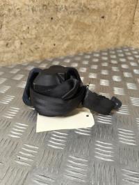 Cinturón de seguridad trasero derecho
