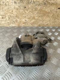 Etrier avant gauche (freinage)