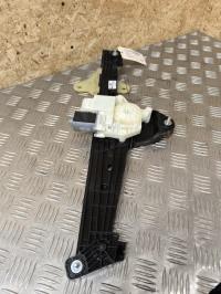 Leve vitre electrique avant droit