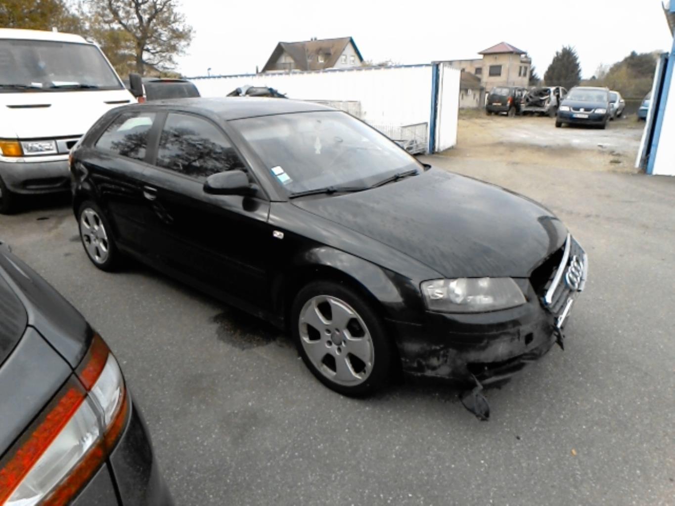 Porte avant gauche