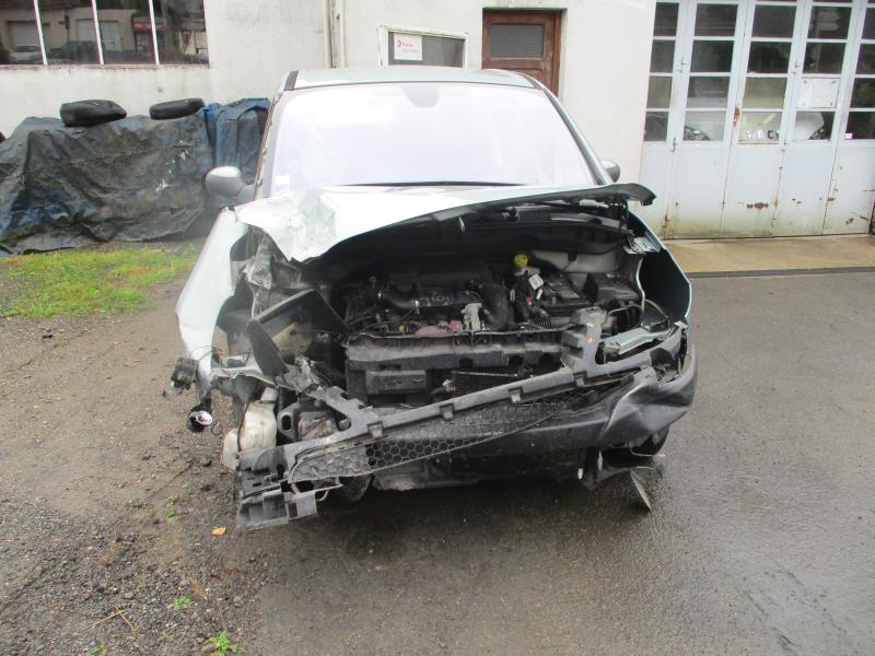 Porte avant droit