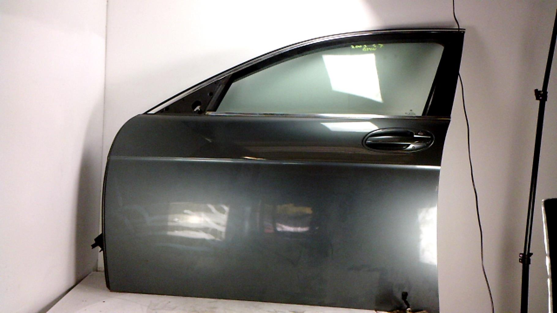 Porte avant gauche