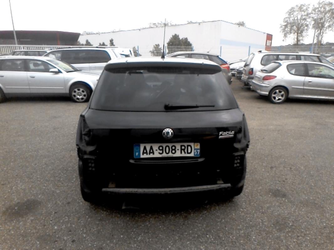 Porte avant gauche