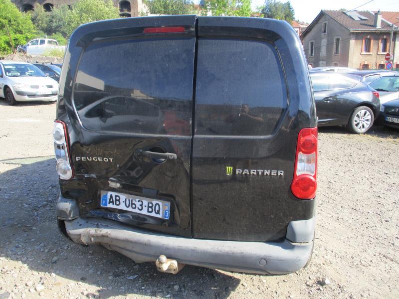 Porte avant gauche