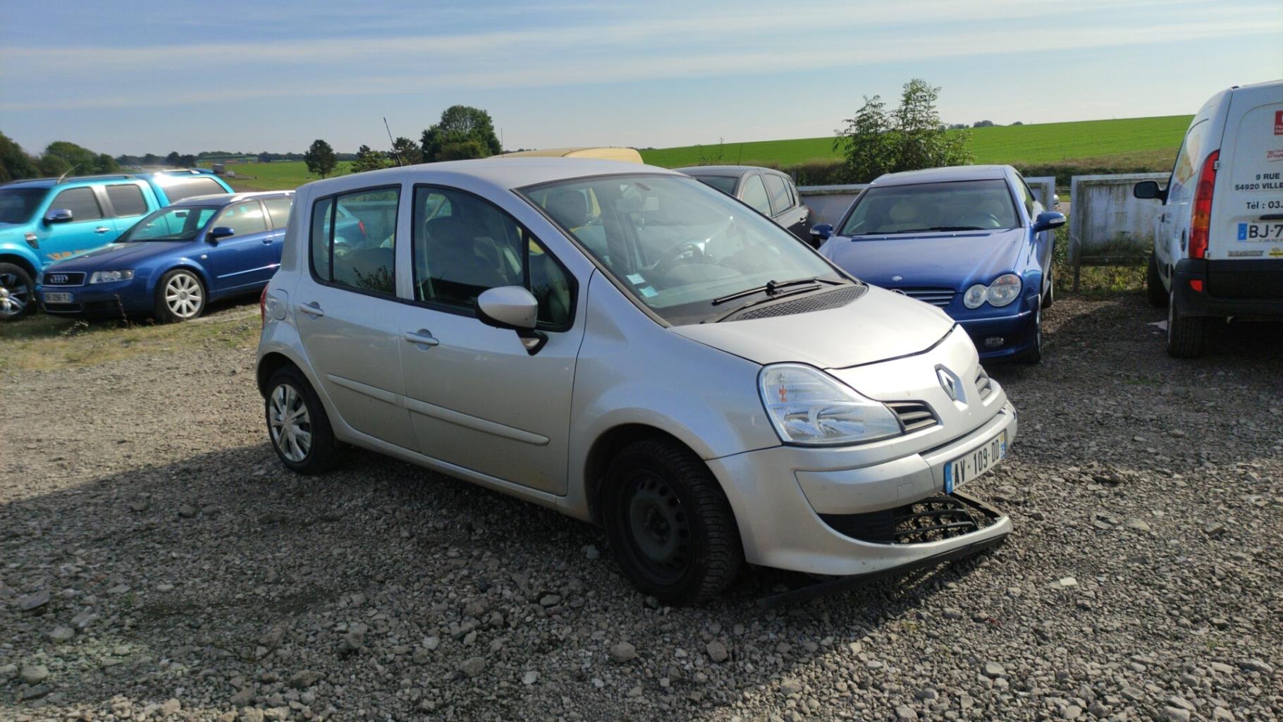 Porte avant droit