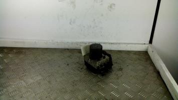 Bloc ABS (freins anti-blocage)