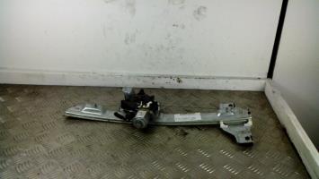 Leve vitre electrique avant droit