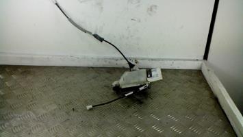 Serrure avant droit