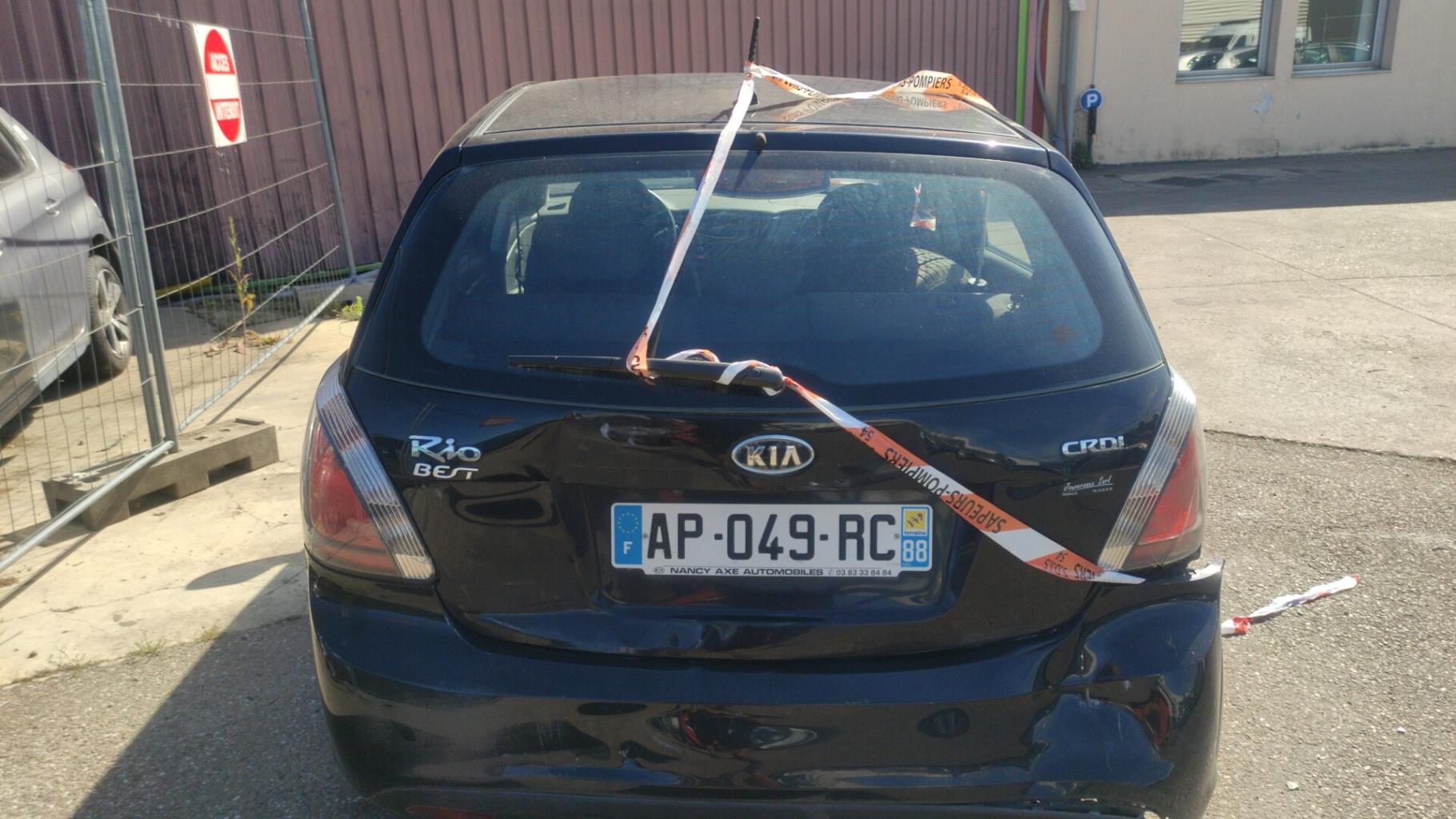 Aile avant gauche