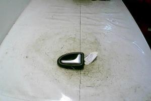 Poignee interieur avant droit